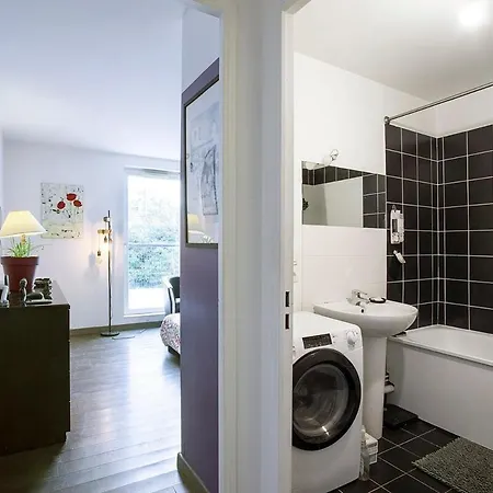Apartment Four Bedroom Parisian Haven *